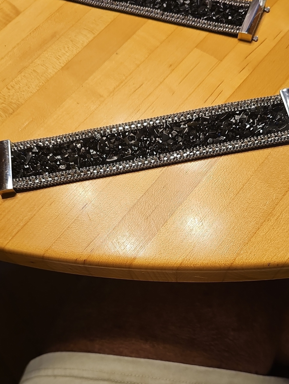 Boutique Jet-Black Stone Chip & Rhinestone Magnetic Cuff Bracelet - 7.5"